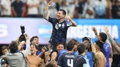 L'Argentine célèbre sa victoire en demi-finale contre l'Angleterre