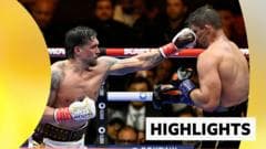 Usyk conserve ses titres mondiaux face à Verhoeven en Égypte