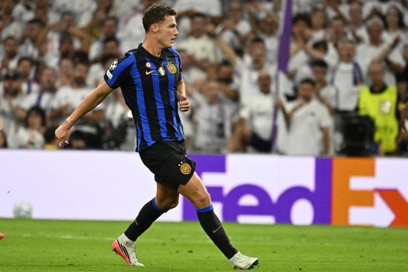 Pavard relance sa carrière à l'Inter, les yeux vers 2026