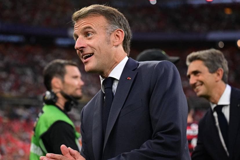 Macron absent de la finale féminine, Ferrari le représente