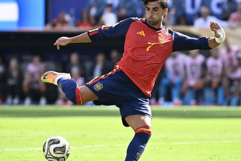 Ferran Torres en tournée américaine après son but décisif en finale