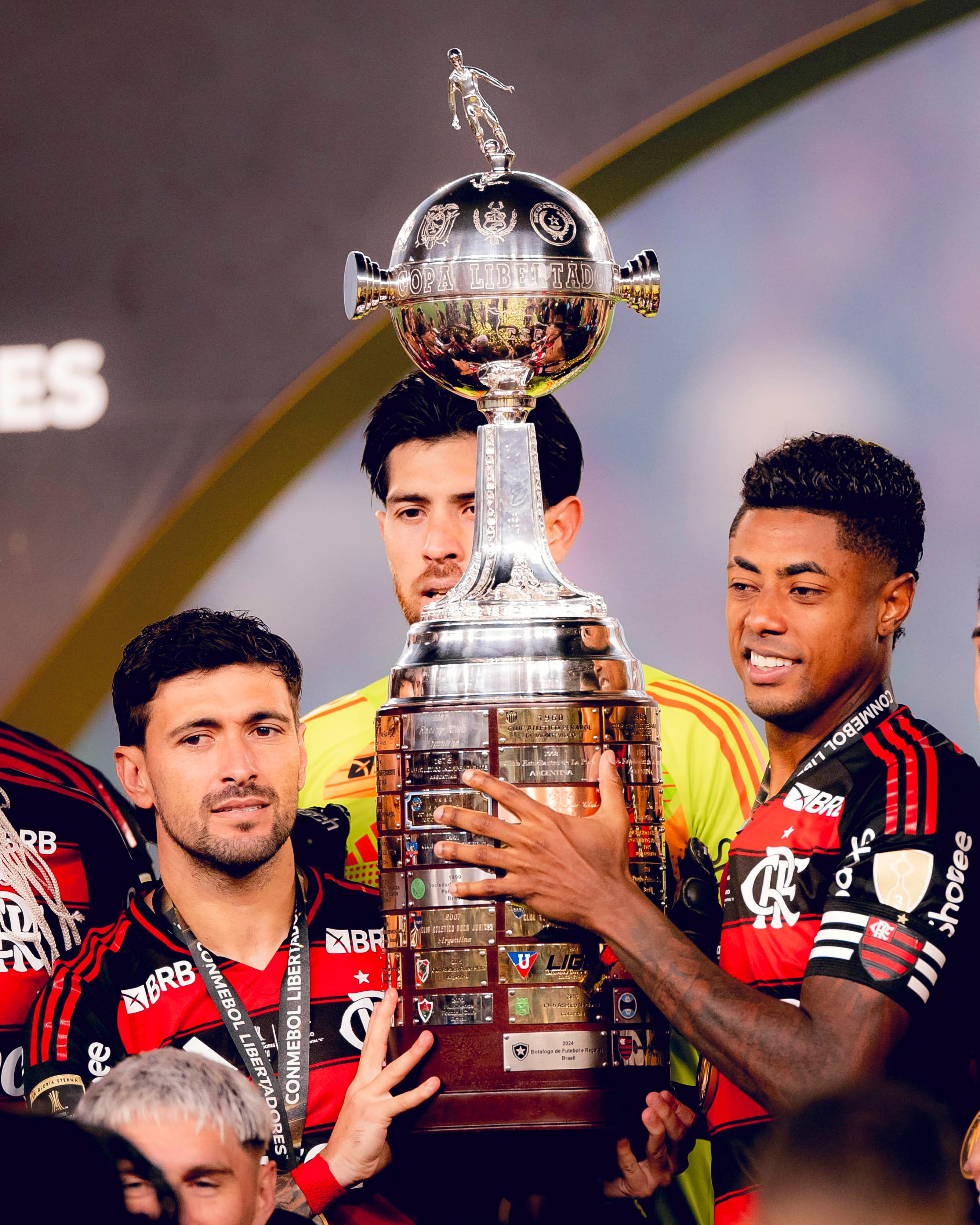 Arrascaeta retrouve le Cruzeiro en Libertadores avant 2026