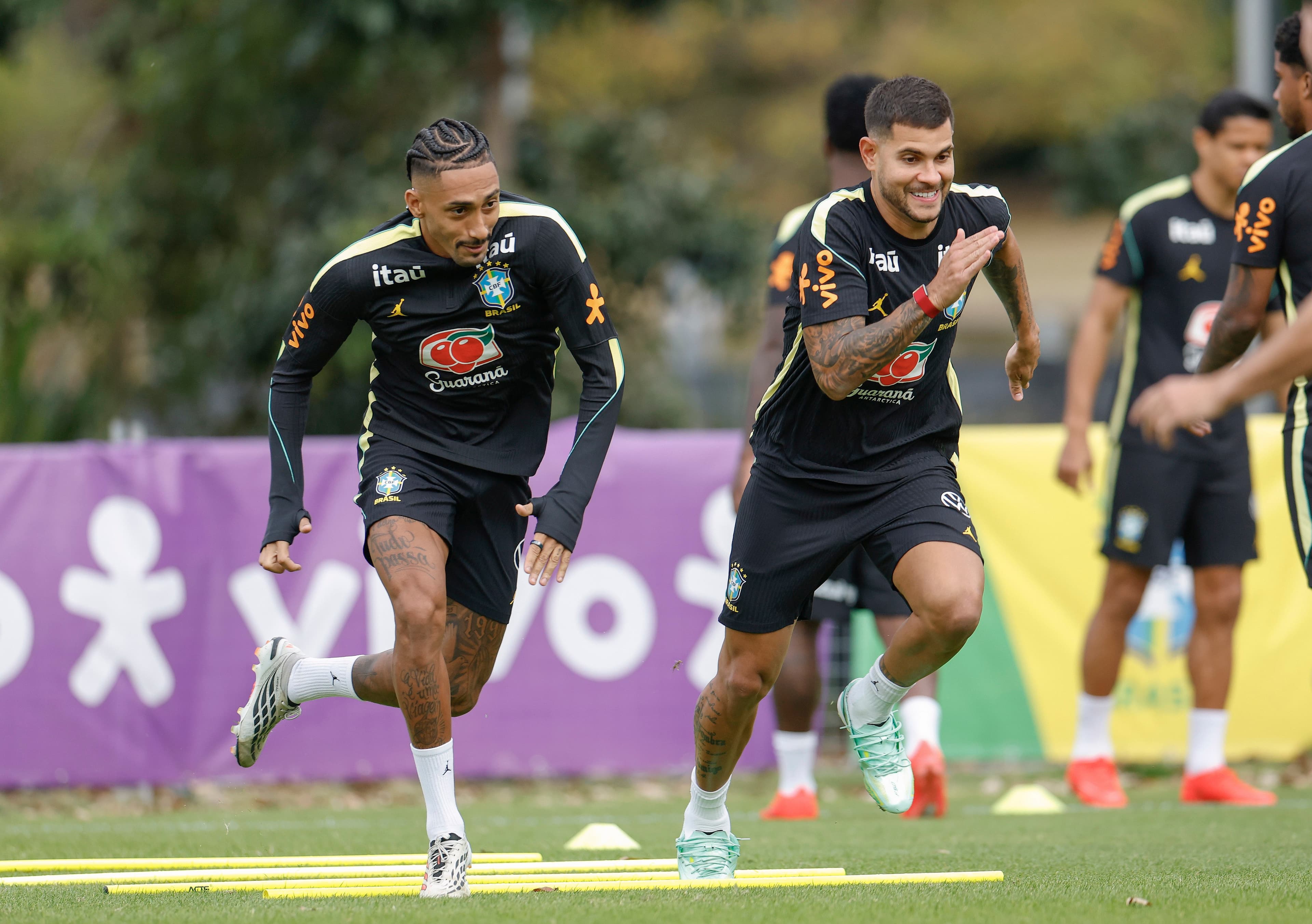 Raphinha favori pour succéder à Marquinhos au Brésil