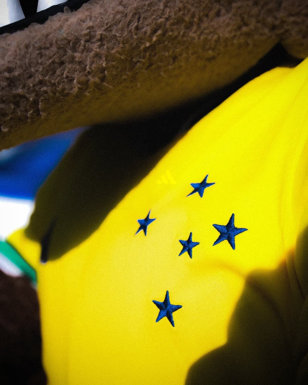 Cruzeiro sort un maillot spécial pour la Coupe du Monde 2026