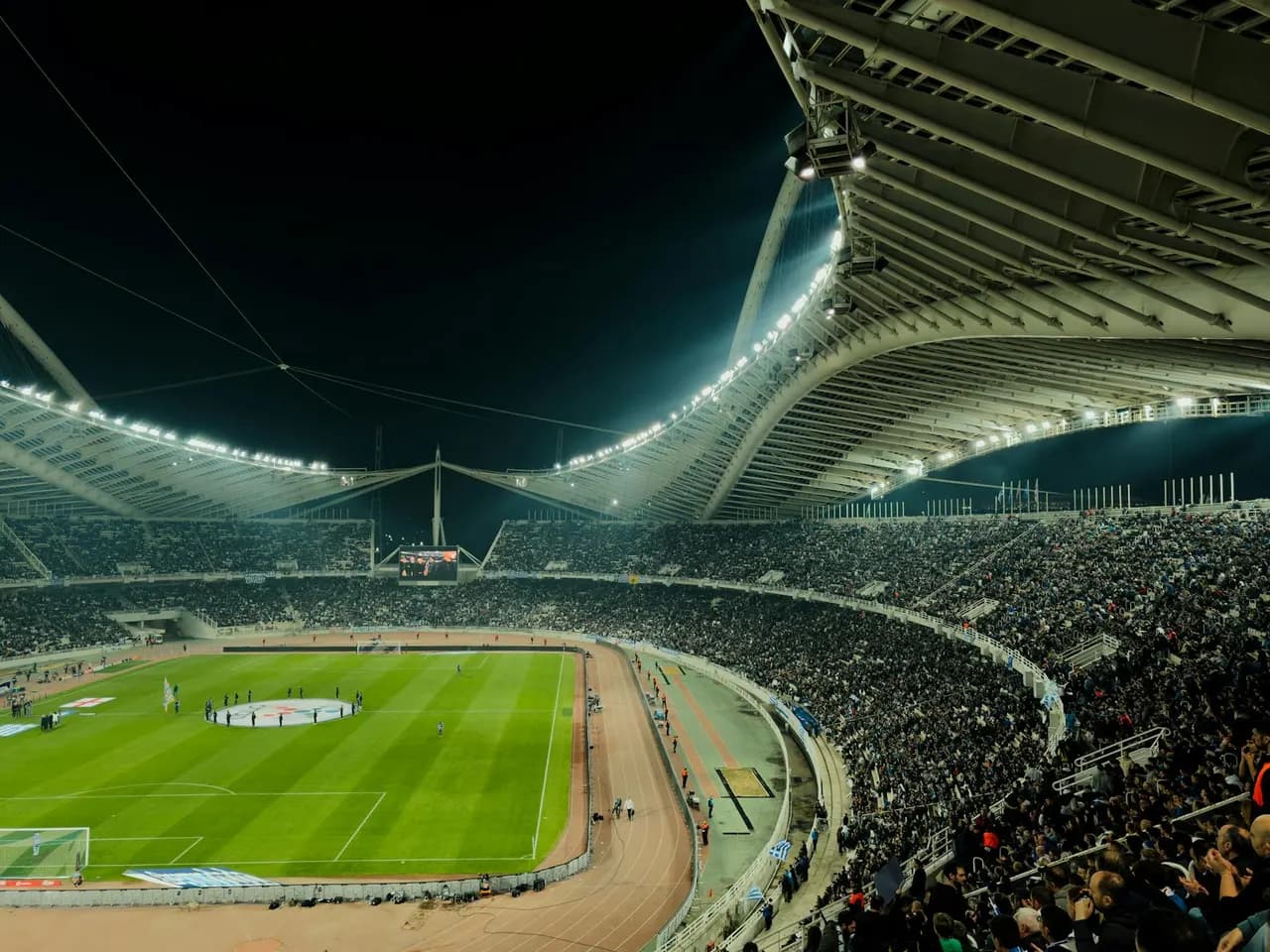 Saint-Etienne rêve de remonter en Ligue 1 face à Amiens