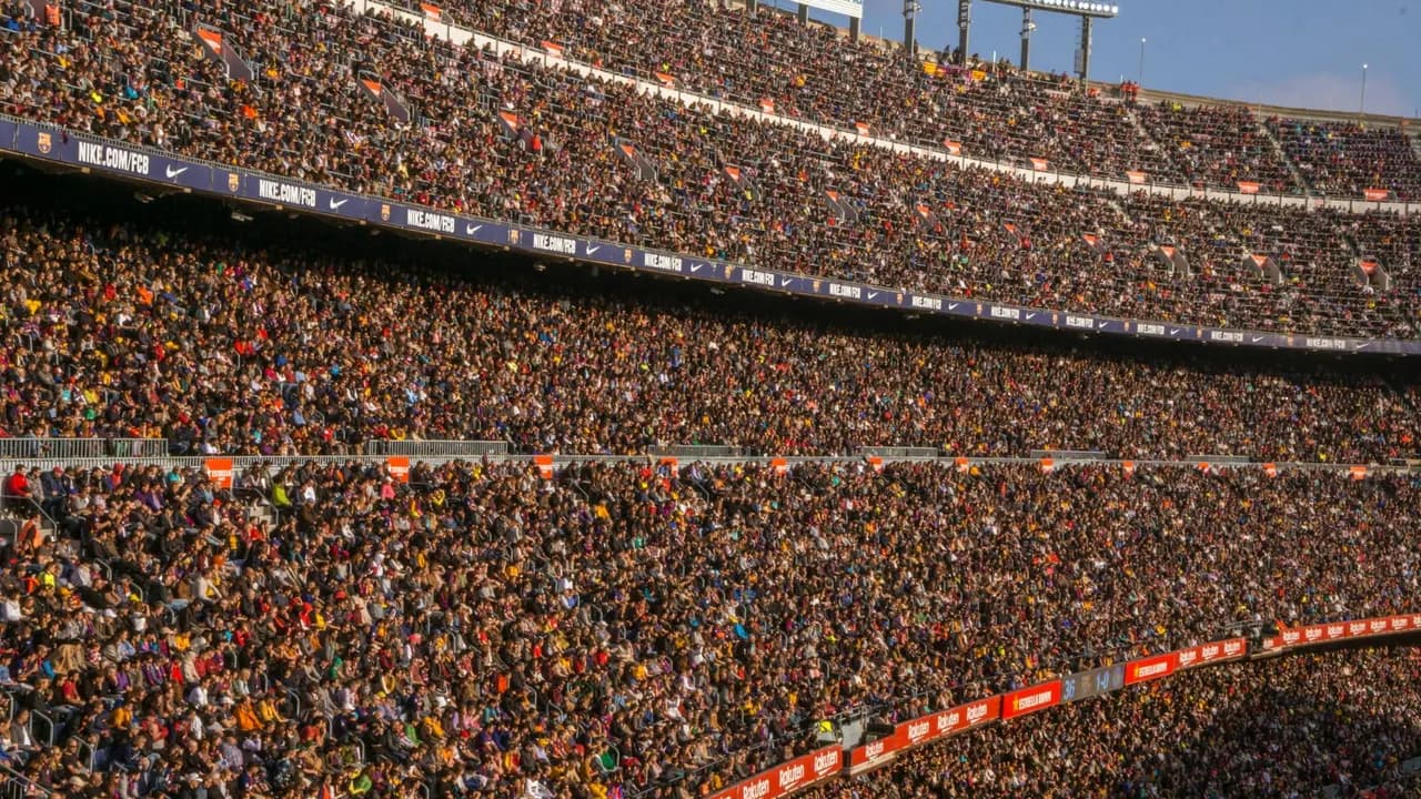 Barcelona scelle le titre en dominant le Real Madrid