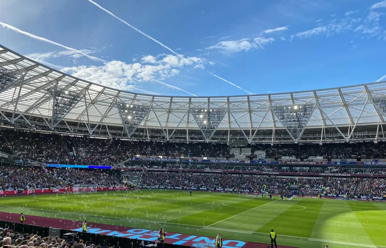 Hull City en finale des barrages grâce à Belloumi